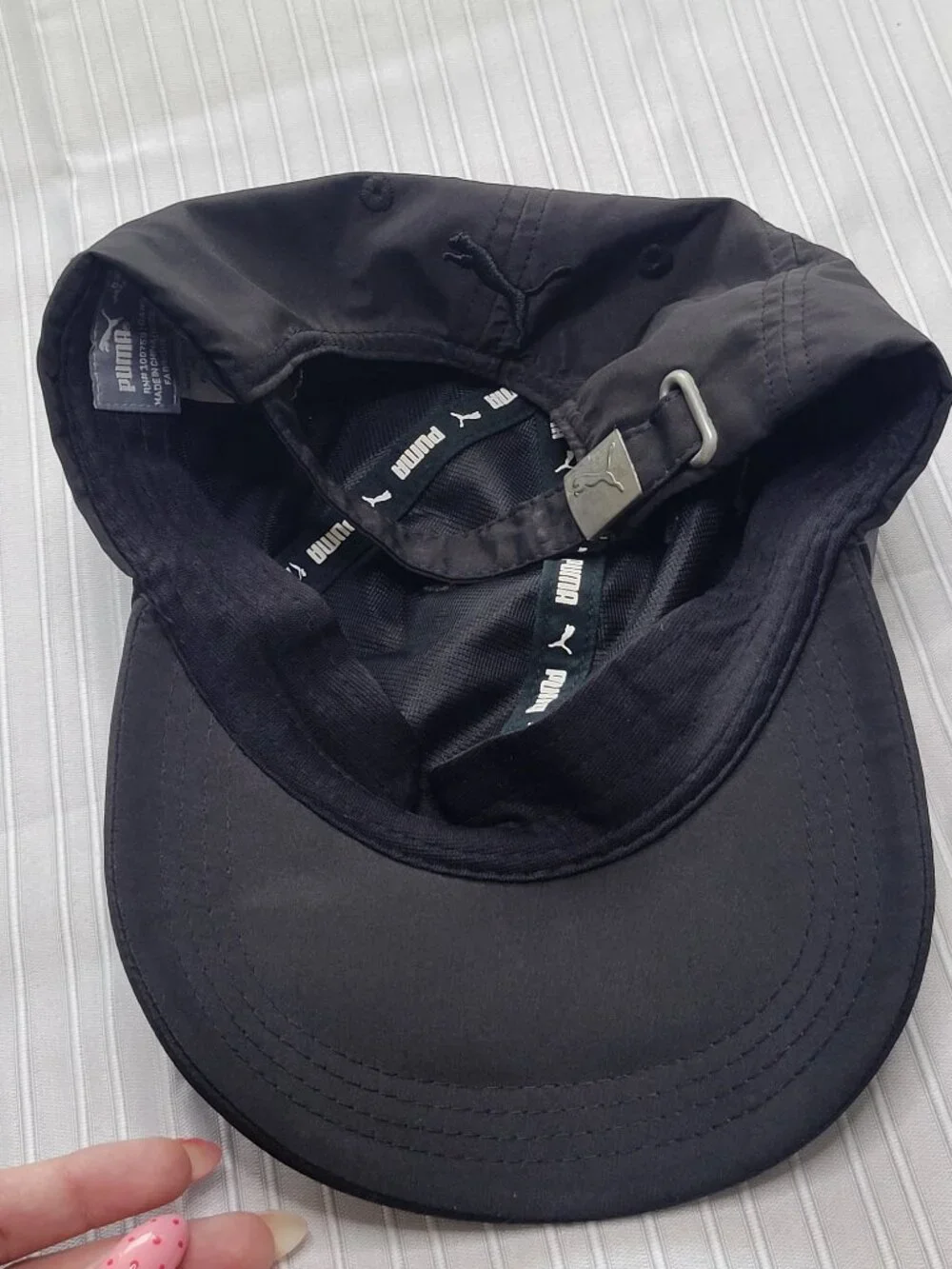 Puma black cap with silver logo